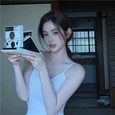 泳池娇娃